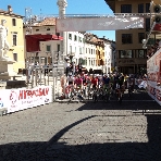L'arrivo a Udine con le maglie in prima fila